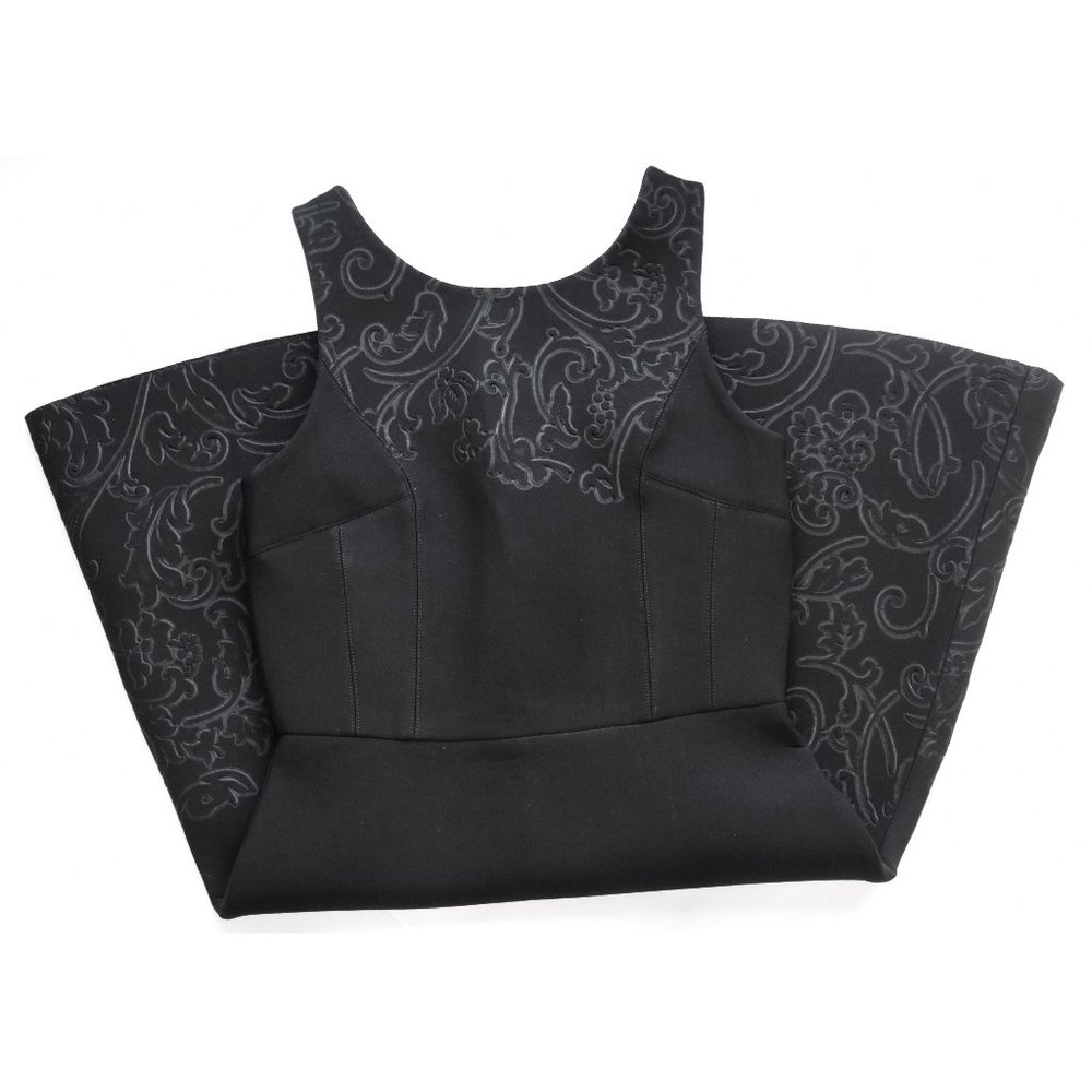 Vera Wang Neoprene Scuba Fit & Flare Black Dress 6 - Picture 2 of 7